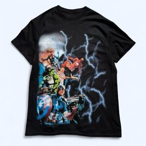 Black Vintage Style Marvel Lightning Graphic T-Shirt with Superhero Design M